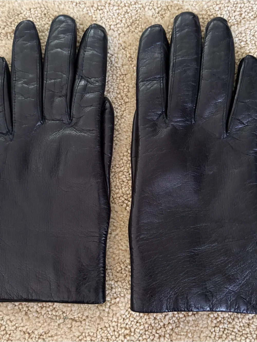 Classic Black Leather Gloves for Women Made in Italy Small